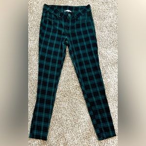 Seven7 Green Plaid Pointe Pants